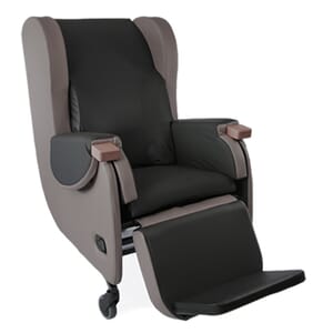 CareFlex HydroTilt Chair, Black Right Facing.