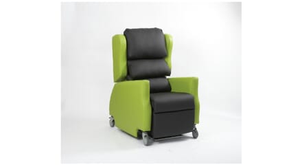 Primacare Tintern Riser Porter Chair. Green and Black, Right Facing.